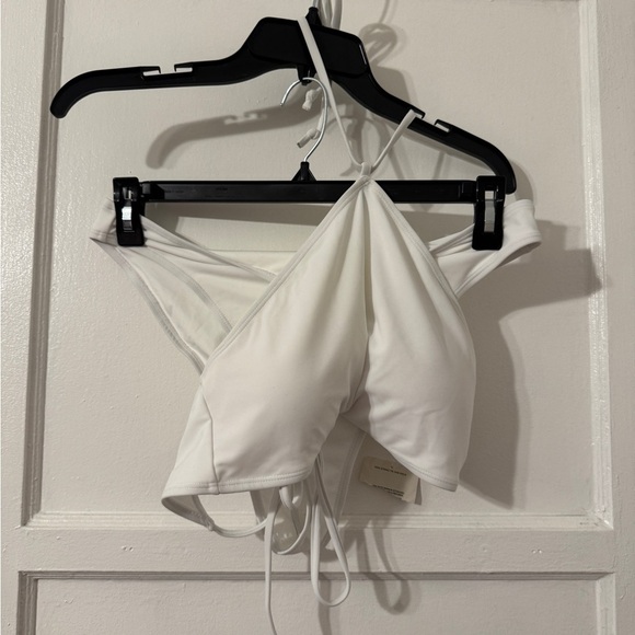 Fabletics Cutout One-Piece white Swimsuit NWT 1x - Picture 5 of 10